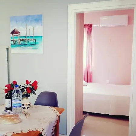 2 Bedroom Ground Floor Apt, 5 Minutes Walk From The Paralimni